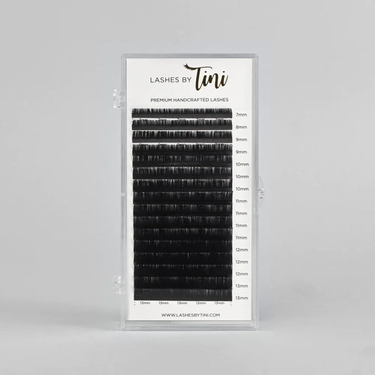 LASHES BY TINI VOLUME SILK