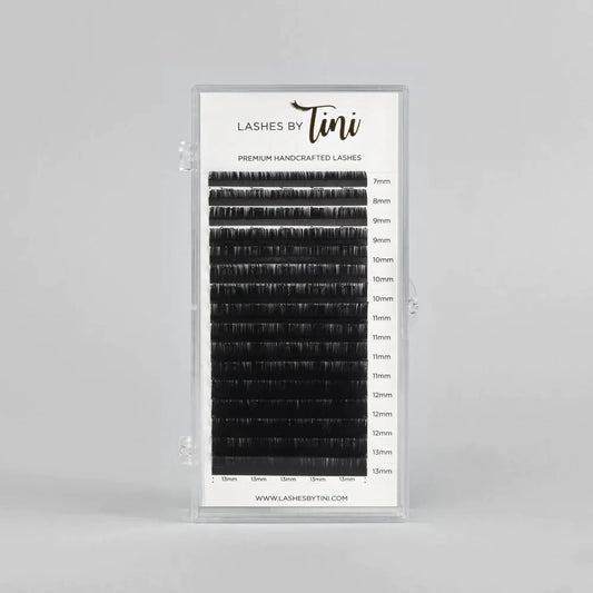LASHES BY TINI COLLECTION VOLUME MINK (FINI MAT AVEC BANDE VERTE)